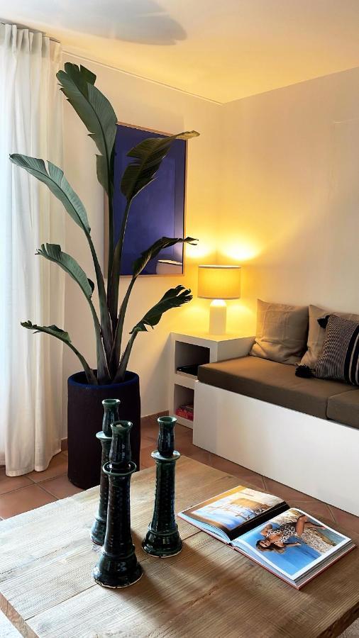 Le Cigalon Bed and Breakfast Le Beausset Εξωτερικό φωτογραφία