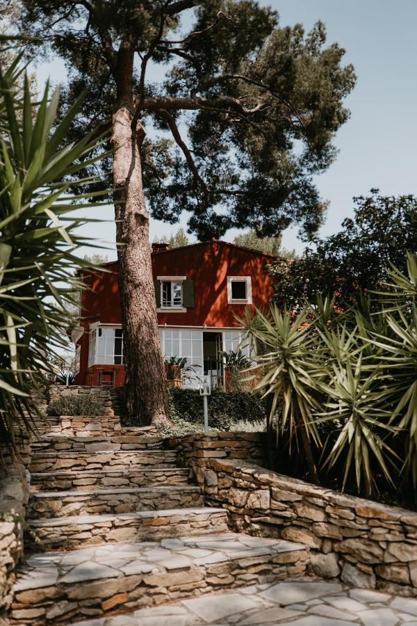 Le Cigalon Bed and Breakfast Le Beausset Εξωτερικό φωτογραφία