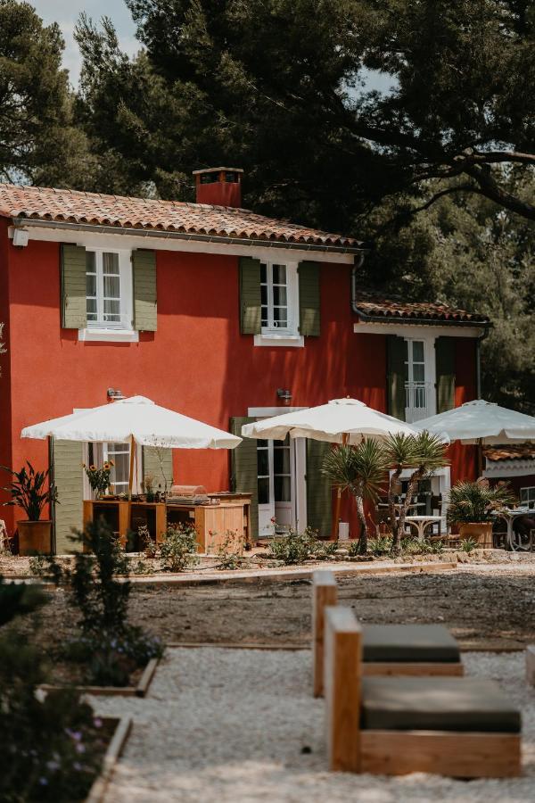 Le Cigalon Bed and Breakfast Le Beausset Εξωτερικό φωτογραφία