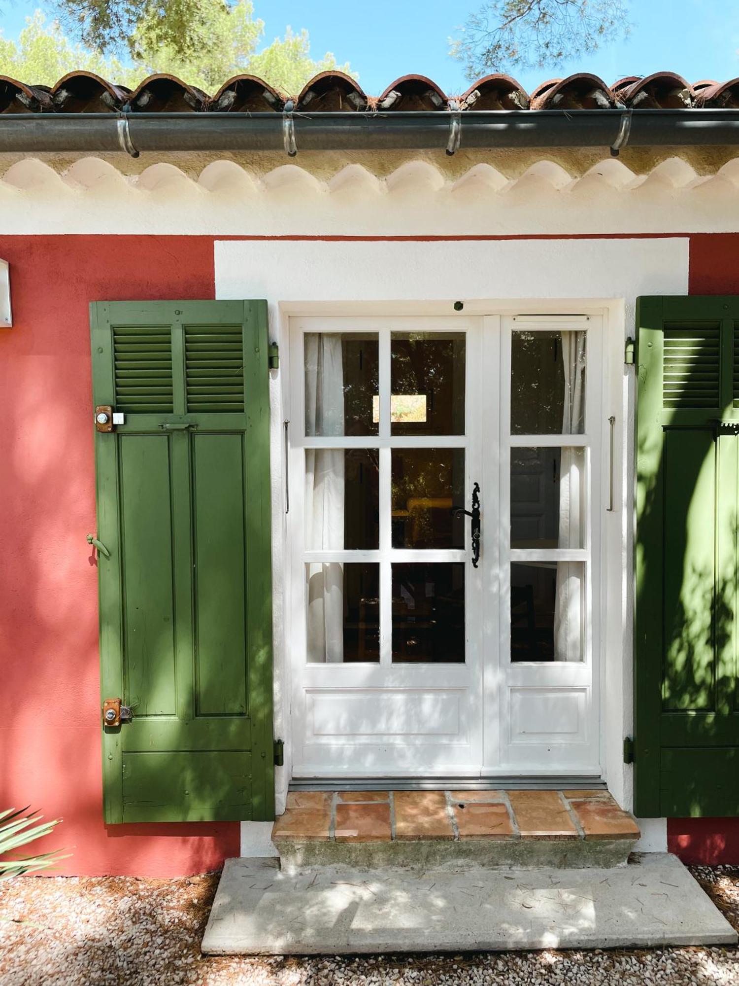 Le Cigalon Bed and Breakfast Le Beausset Εξωτερικό φωτογραφία